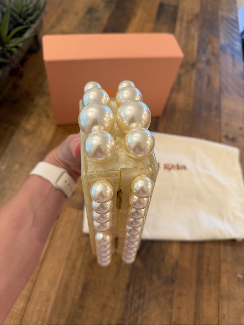 Cult Gaia EOS Box Clutch - Ivory - Picture 6 of 9